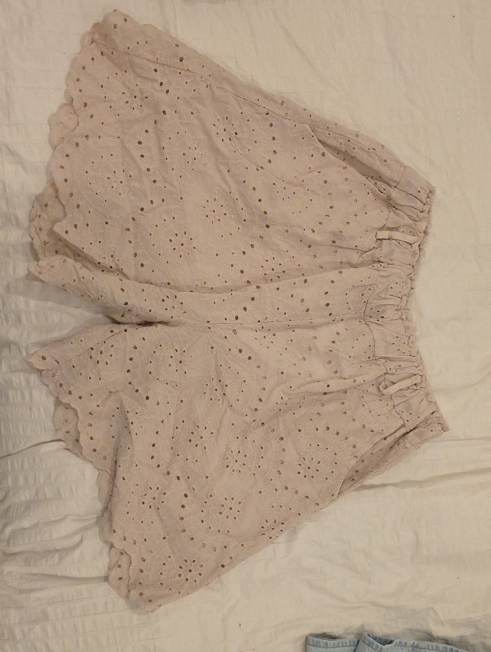 High-Waist Eyelet Scallop Shorts in Light Beige